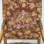 Кресло в стиле необарокко со сквозной резьбой 1910-х гг.