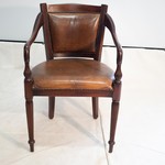 Винтажное кресло с кожаной обивкой 1950-х гг.