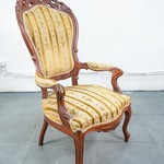 Кресло с резным навершием 1860-х гг.