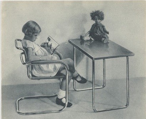 История детской мебели. Часть 2: дизайнеры VS Монтессори