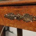 Антикварный туалетный стол 1870-х гг. 