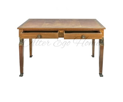 Старинный письменный стол из махагони
