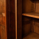 Антикварный книжный шкаф светлого дуба 1830-х гг. 