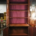 Антикварный книжный шкаф с разомкнутым фронтоном 1870-х гг. 