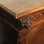 Антикварный дубовый сервант 1840-х гг. 