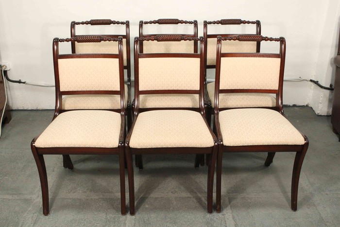 Комплект из 6-ти винтажных стульев для столовой из темной махагони 1950-х гг. 