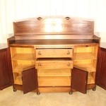 Антикварный сервант из махагони 1910-х гг. 