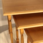 Антикварный столик-гнездо 1930-х гг. 