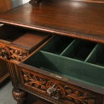 Антикварный сервант с резным убранством 1920-х гг. 