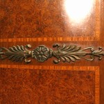 Антикварный платяной шкаф 1870-х гг. 