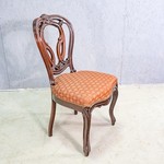 Комплект антикварных стульев с ажурными спинками 1870-х гг.