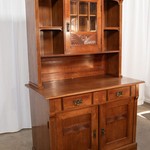 Антикварный буфет с резными филенками 1900-х гг. 