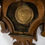 Антикварные настенные часы