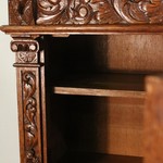 Антикварный французский дубовый шкаф 1860-х гг. 