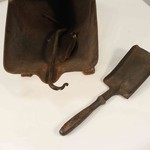 Антикварный эмалированный зольник с цветочным орнаментом 1900-х гг. 