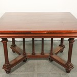 Антикварный комплект мебели в неоготическом стиле для столовой 1870-х гг.  