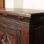 Антикварный поставец в неоготическом стиле 1910-х гг. 