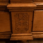 Антикварный свадебный шкаф светлого дуба 1780-х гг. 
