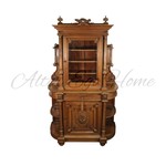 Антикварный одночастный буфет с резным навершием 1870-х гг. 