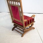 Буковое мягкое кресло/качалка с точеными деталями 1910-х гг.