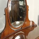 Комплект антикварной ореховой мебели для спальни 1870-х гг.  