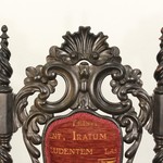 Антикварное кресло тронного типа резного темного ореха 1850-х гг. 