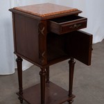 Комплект антикварной мебели для спальни из махагони 1860-х гг. 