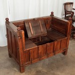 Антикварная скамья из тика в колониальном стиле 1850-х гг. 