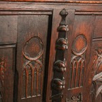 Антикварный поставец в неоготическом стиле 1910-х гг. 