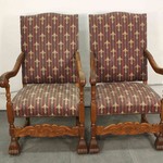 Пара антикварных кресел в стиле необарокко 1900-х гг. 