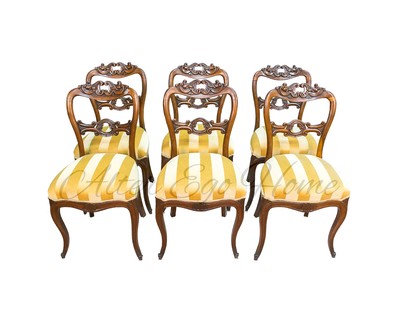 Старинный комплект стульев из махагони