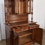 Антикварный буфет с резной балюстрадой 1860-х гг. 