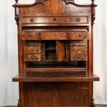 Антикварный секретер с резным навершием 1840-х гг. 