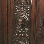 Антикварный буфет с резным убранством 1860-х гг. 