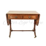 Антикварный столик с откидными полами 1940-х гг. 