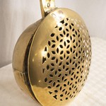 Антикварная грелка 1680-х гг. 