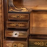 Антикварный секретер с фактурным рисунком махагони 1820-х гг.