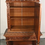 Антикварный французский дубовый шкаф 1860-х гг. 