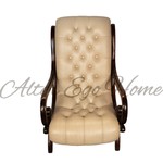 Антикварное кожаное кресло капитоне 1960-х гг. 