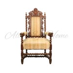 Антикварное кресло с резным щитковым навершием 1850-х гг. 