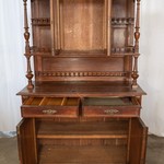 Антикварный буфет с резной балюстрадой 1860-х гг. 