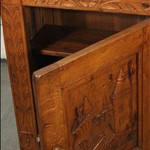 Антикварный шкафчик с резным убранством 1920-х гг. 