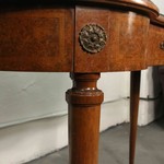 Антикварный туалетный стол 1870-х гг. 