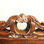 Антикварная газетница 1840-х гг. 