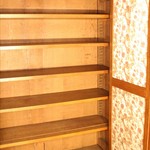 Антикварный книжный шкаф красного дерева 1800-х гг. 