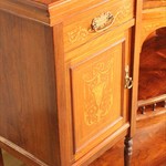 Антикварная викторианская витрина из палисандра 1870-х гг. 