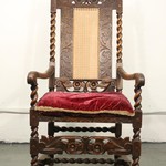 Антикварное дубовое кресло с ротанговой спинкой 1860-х гг. 