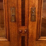 Антикварный книжный шкаф светлого дуба 1830-х гг. 