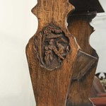 Антикварная газетница с резным бортиком 1910-х гг. 