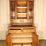 Антикварный буфет с зеркальный вставками 1860-х гг. 